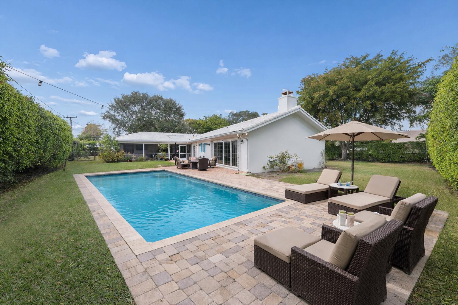 LAKE SHORE ESTATES - Residential