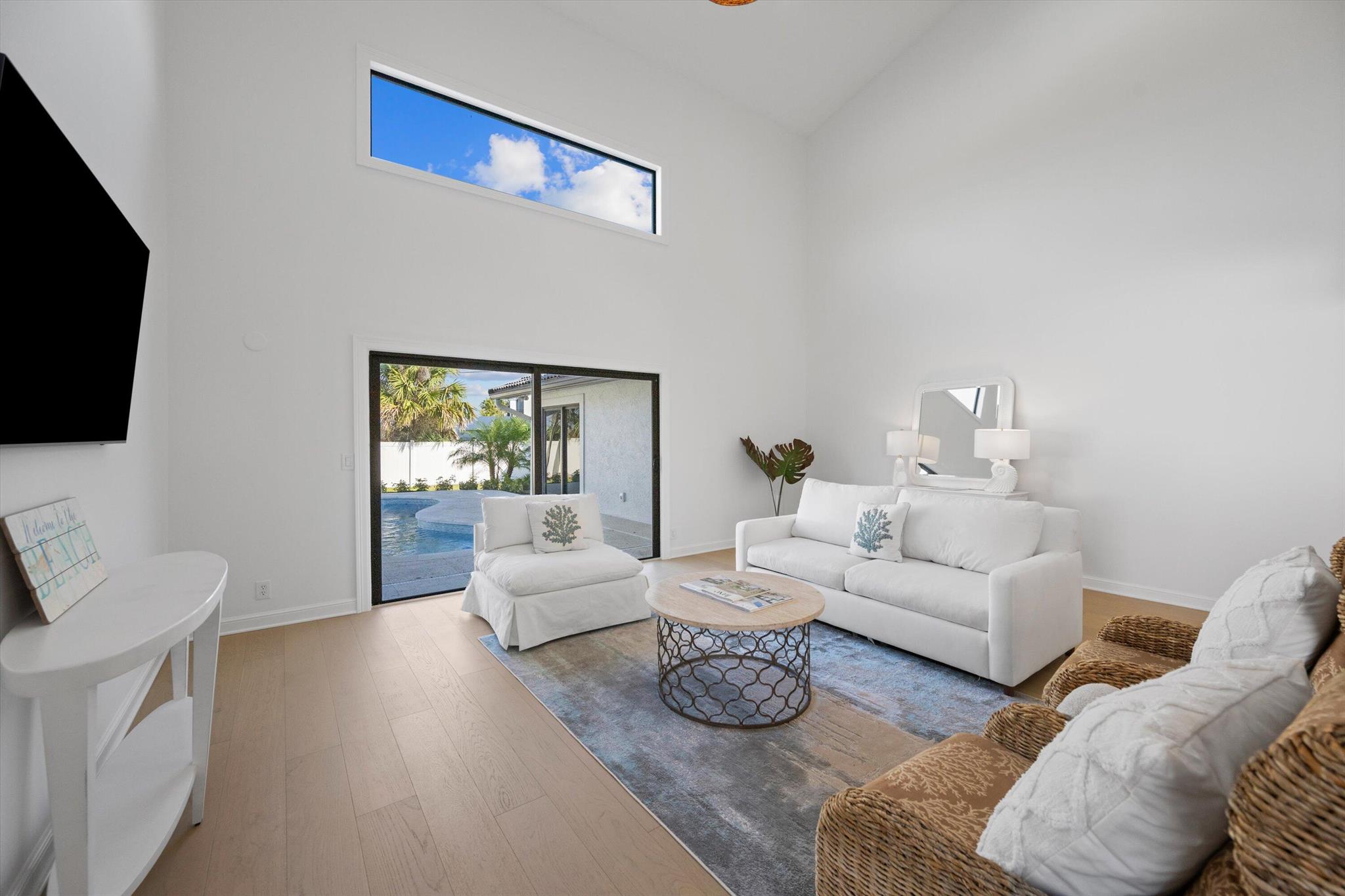 JUNO BEACH 1ST ADD - Residential