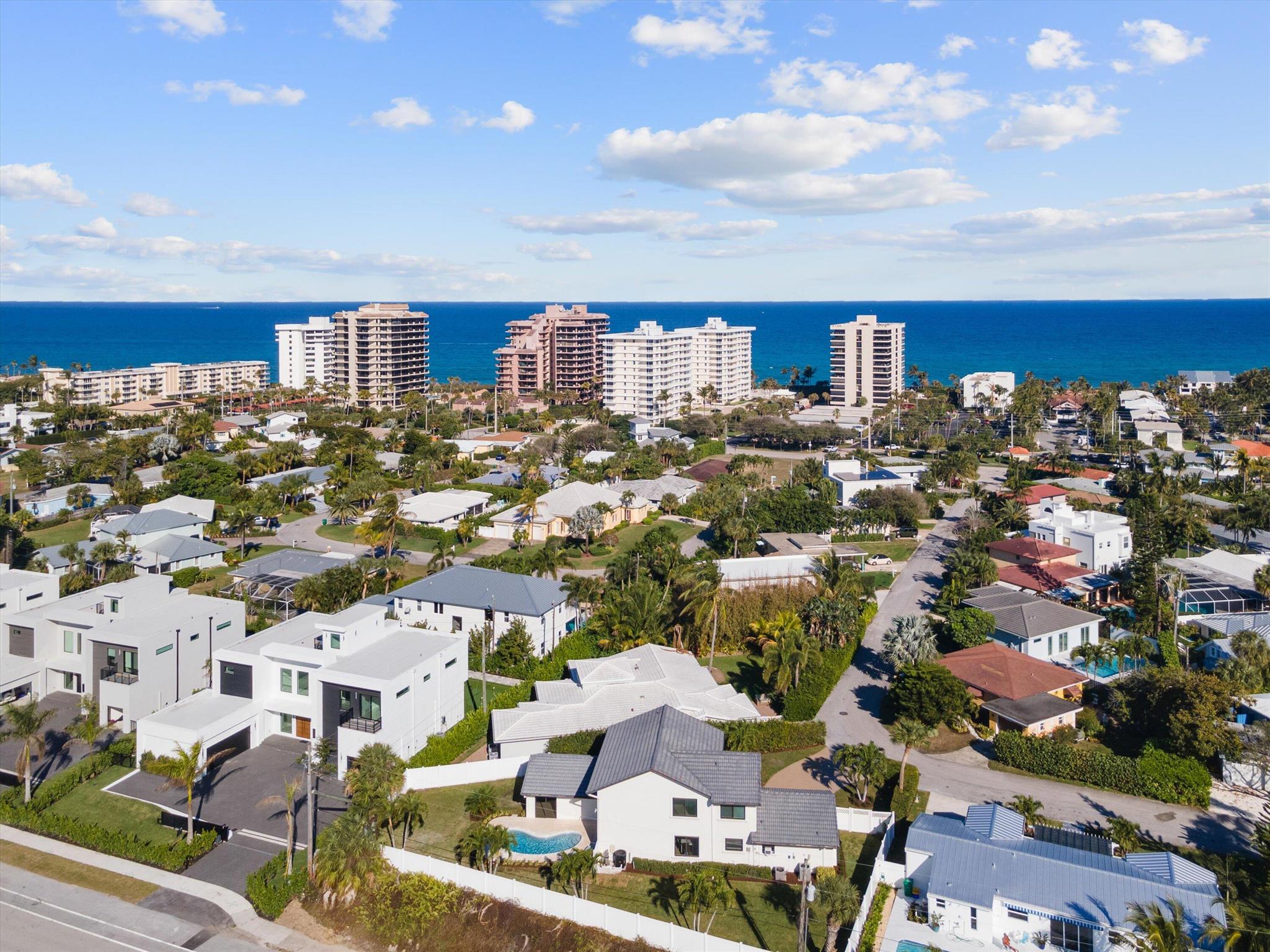 JUNO BEACH 1ST ADD - Residential