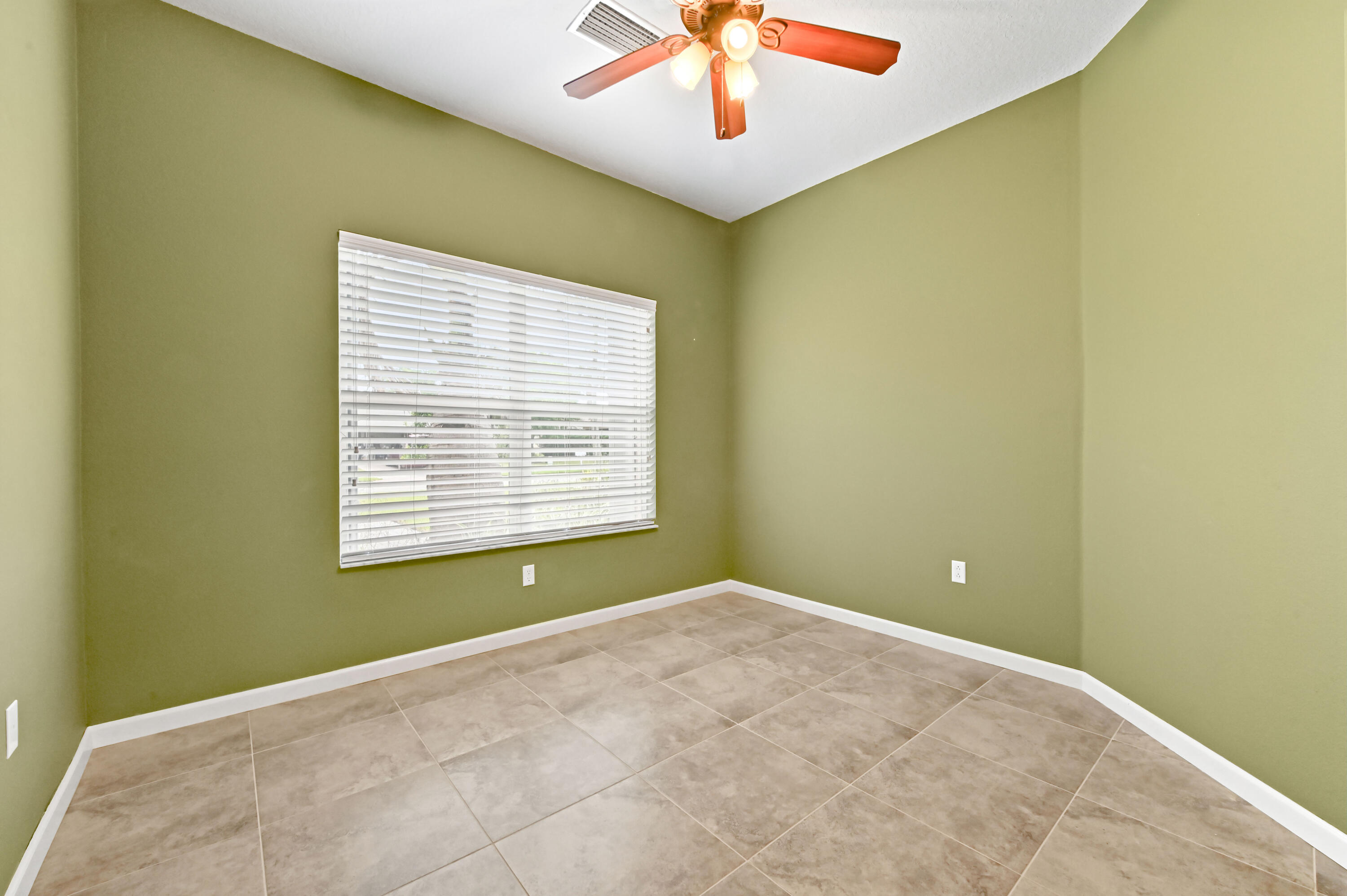 LAKEFOREST AT ST LUCIE WEST - Residential