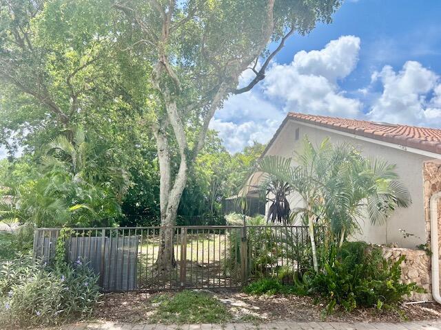 501 NW 107th Terrace