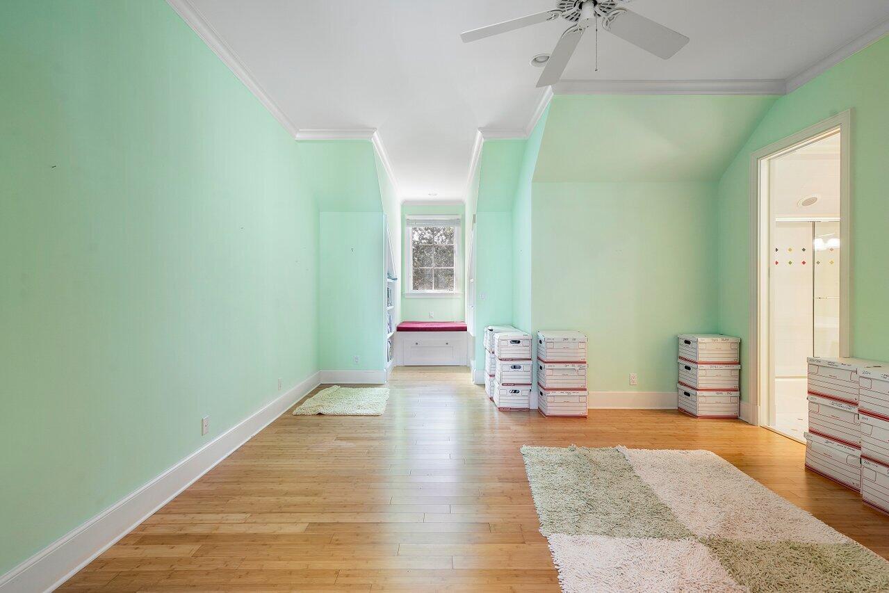 LITTLE SPRING - Residential