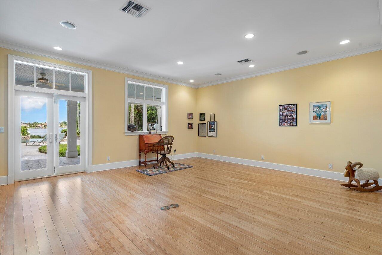 LITTLE SPRING - Residential