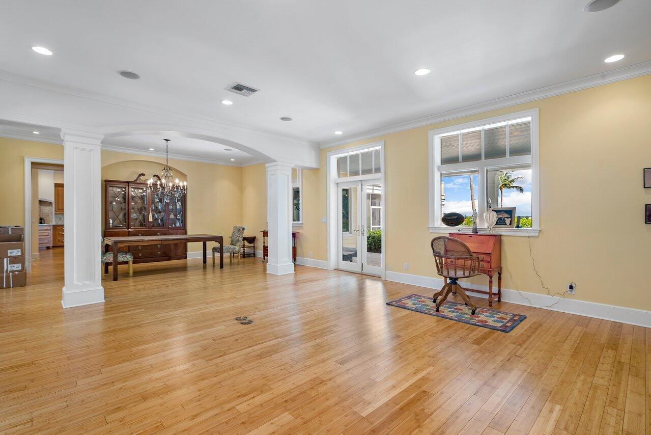 LITTLE SPRING - Residential