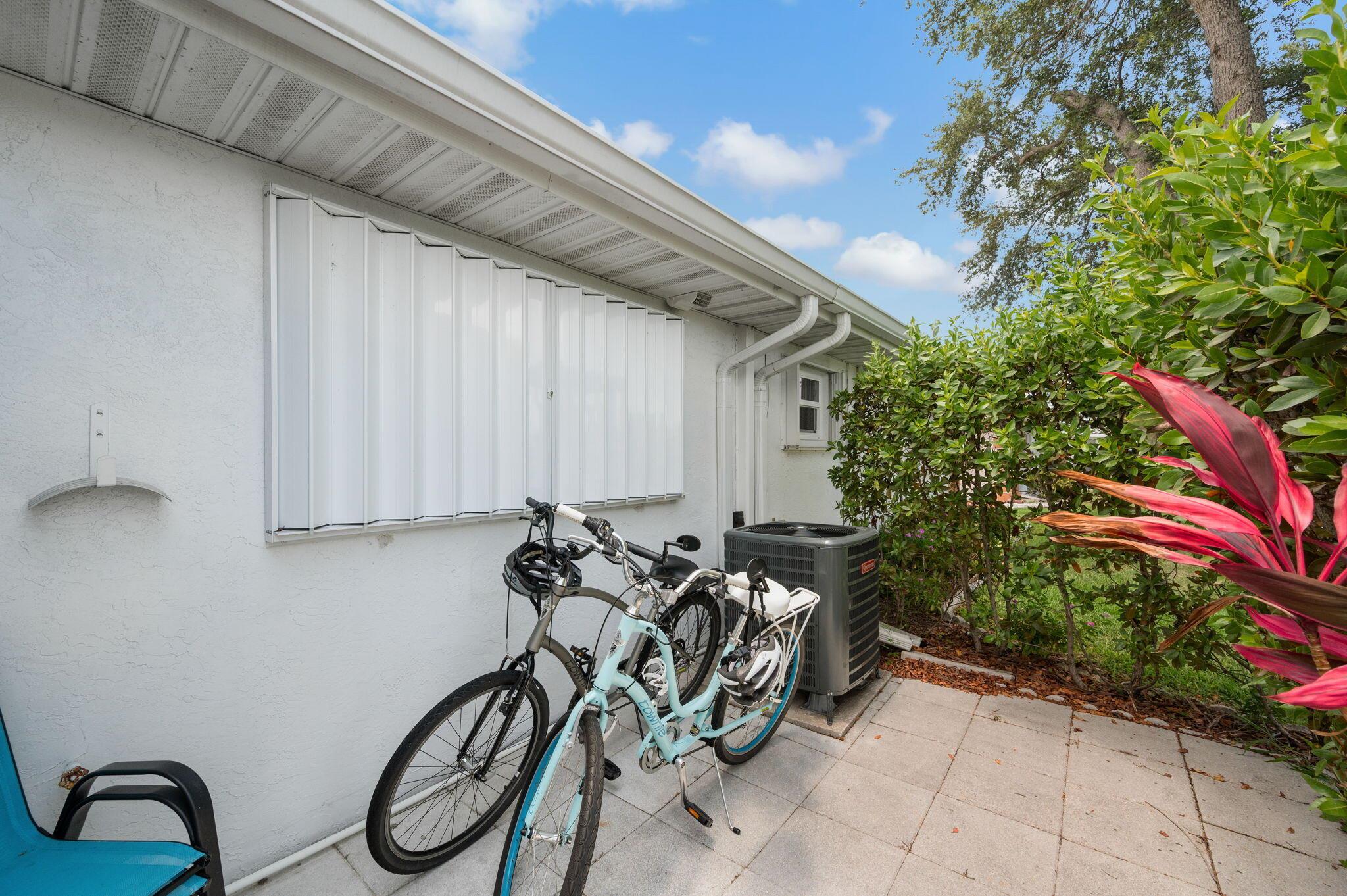 Fort Pierce, Florida 34982, United States, 2 Bedrooms Bedrooms, ,2 BathroomsBathrooms,Residential,Pending,209591