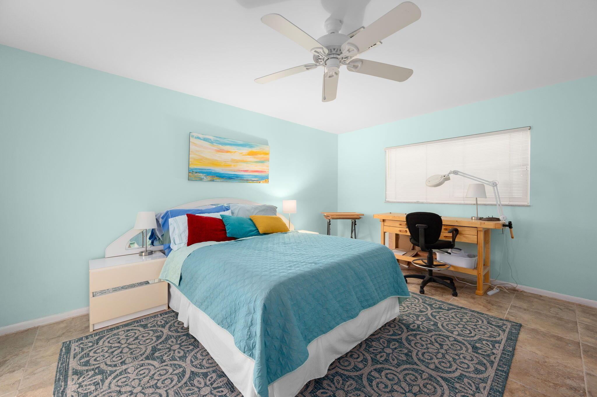 Fort Pierce, Florida 34982, United States, 2 Bedrooms Bedrooms, ,2 BathroomsBathrooms,Residential,Pending,209591