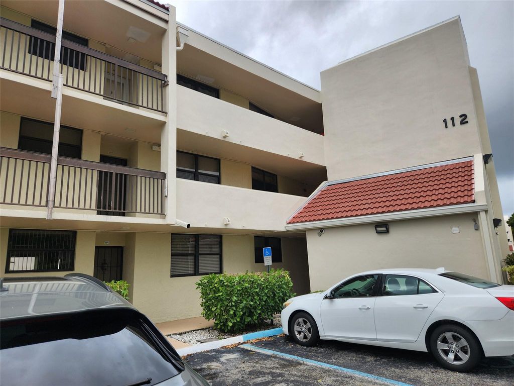 Photo of 112 Lake Emerald Drive #208, Oakland Park, FL 33309 (MLS # F10544732)