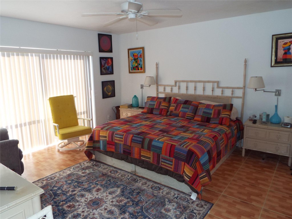 THE FALLS OF INVERRARY - Residential