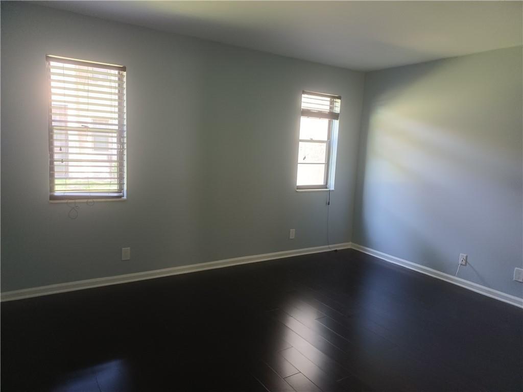 Royale Gardens Condo - Residential Lease