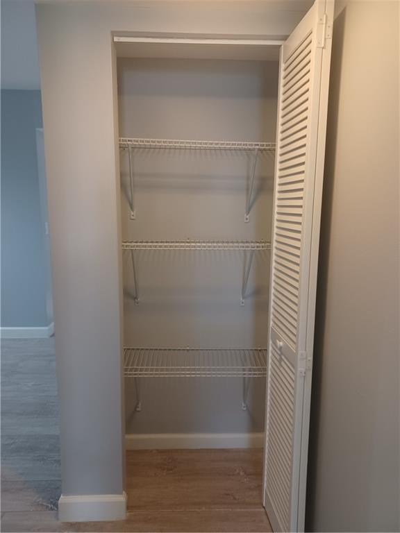 Royale Gardens Condo - Residential Lease