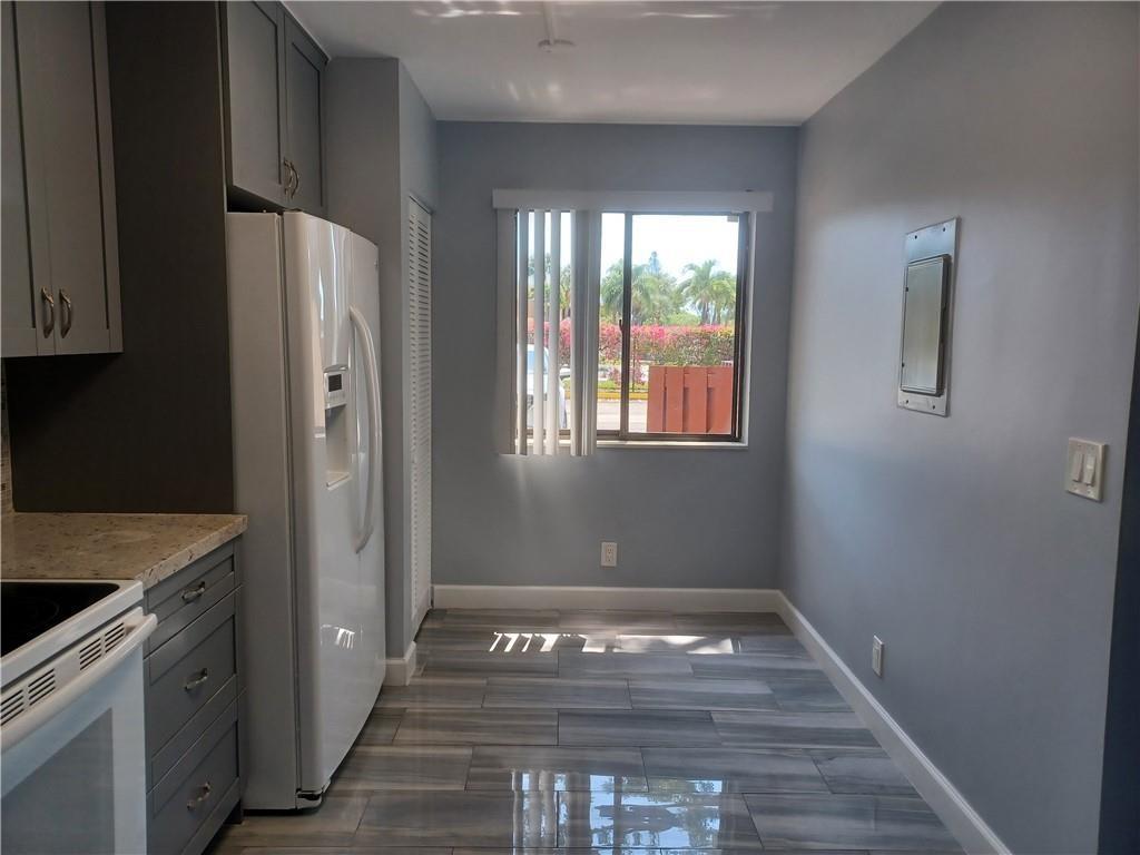 Royale Gardens Condo - Residential Lease