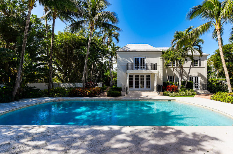 VIA VIZCAYA - Residential