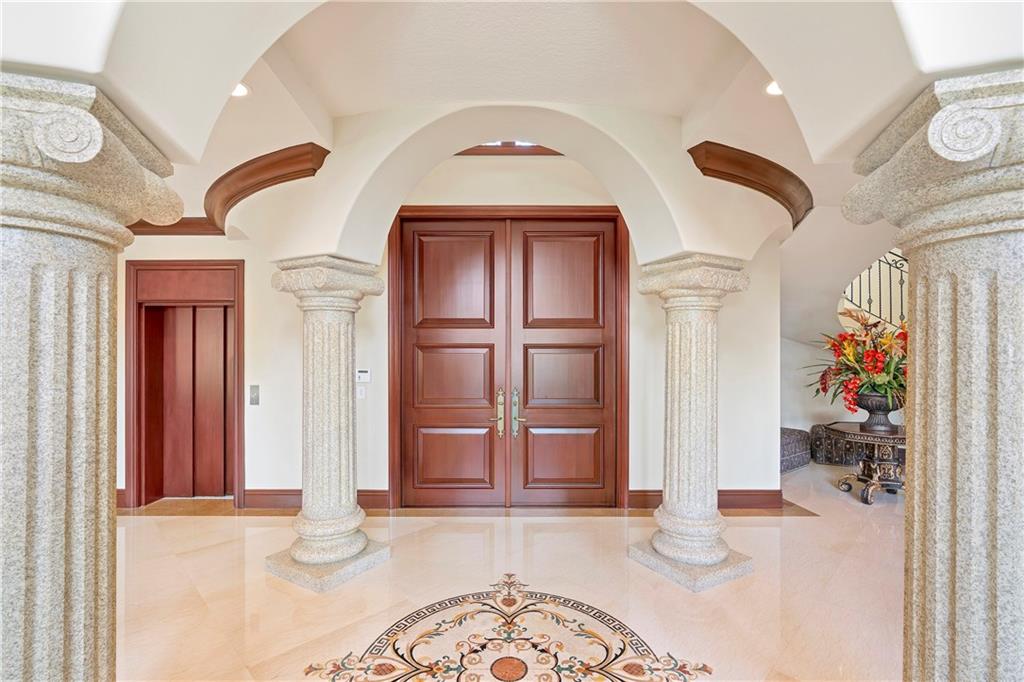 Seven Isles - Residential