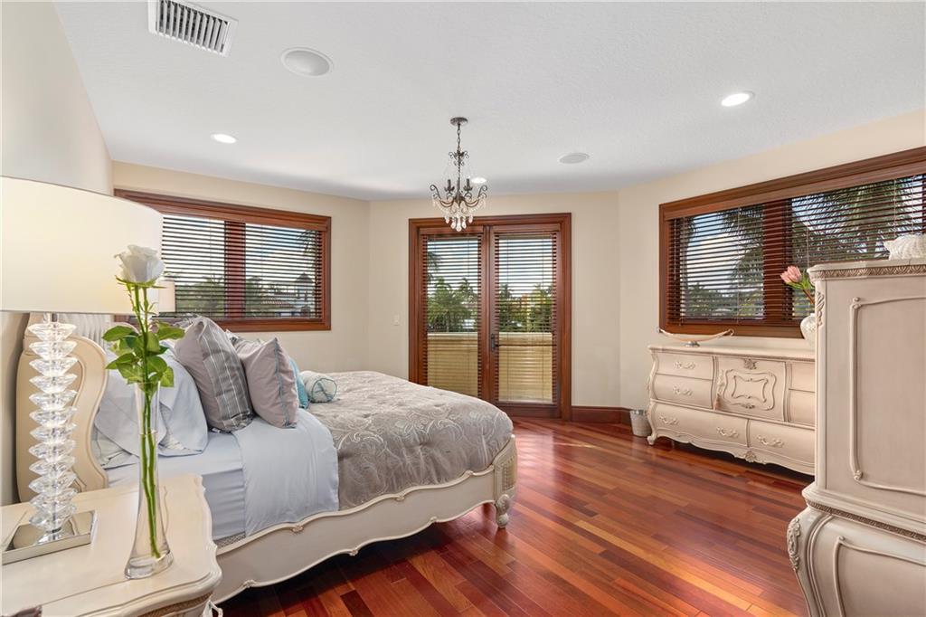 Seven Isles - Residential