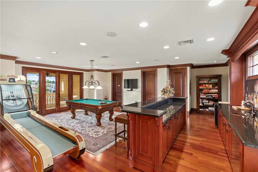 Seven Isles - Residential