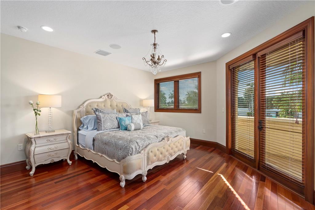 Seven Isles - Residential