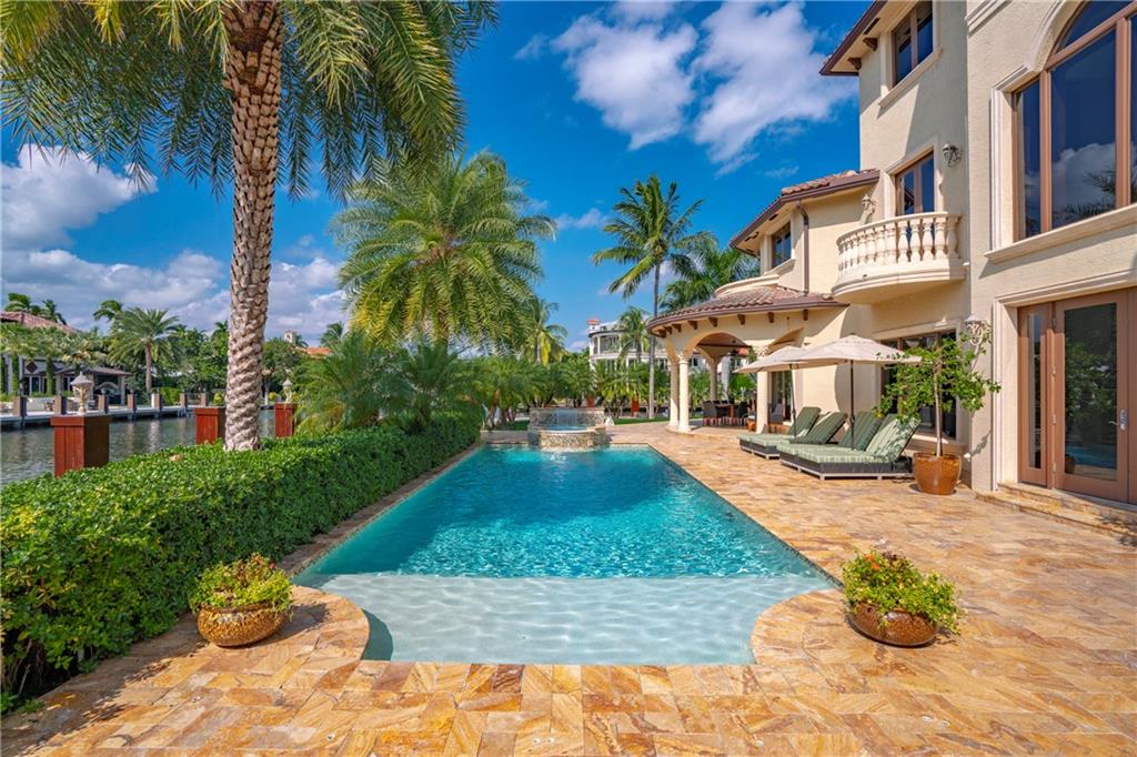 Seven Isles - Residential