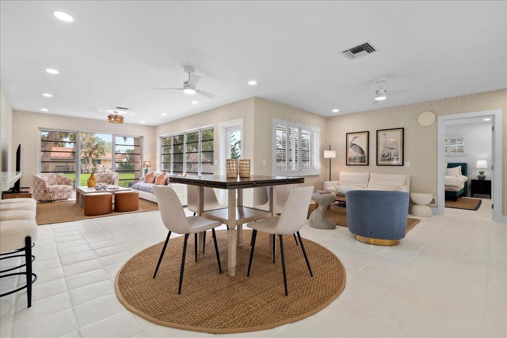 Photo of 2412 N Lakeside Drive, Lake Worth Beach, FL 33460 (MLS # B26029050)