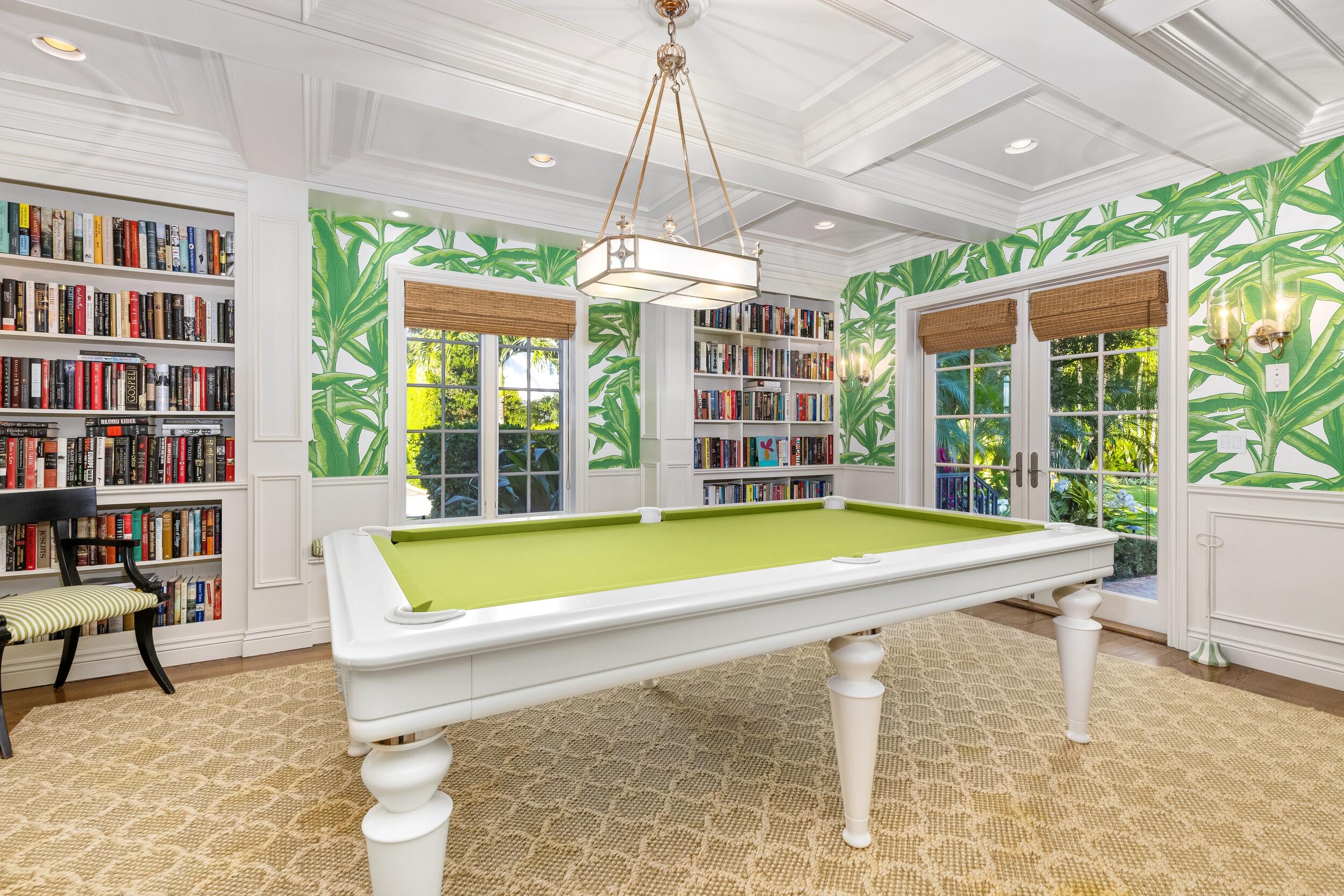 VIA VIZCAYA - Residential