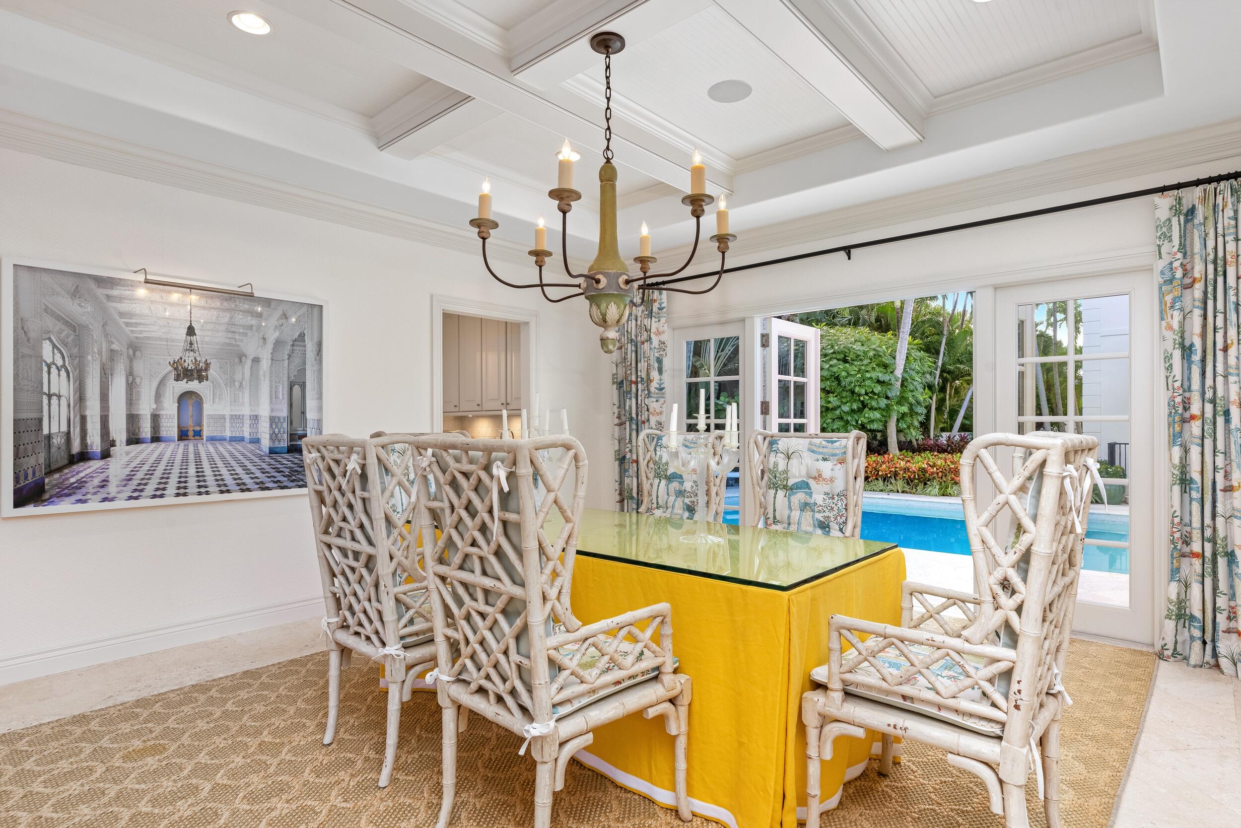 VIA VIZCAYA - Residential