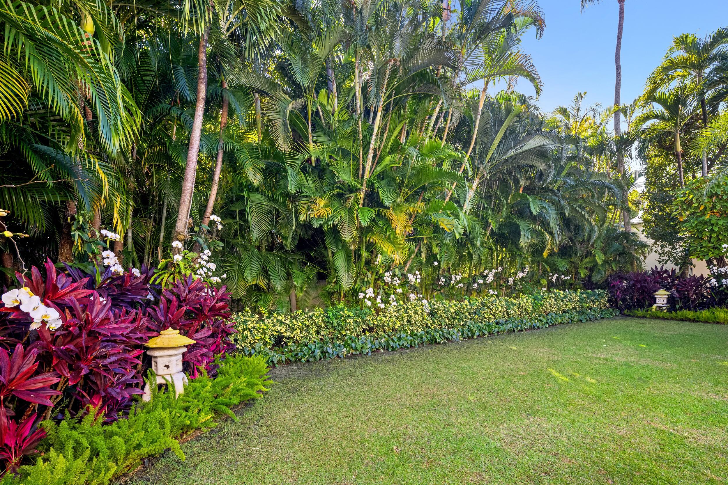 VIA VIZCAYA - Residential