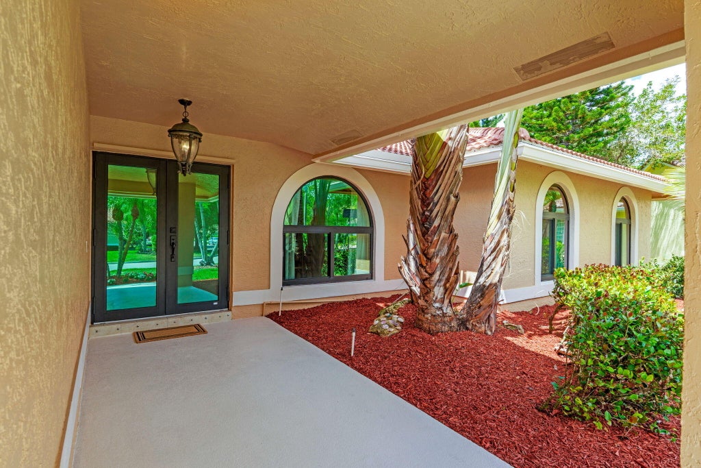 Photo of 5260 NW 98th Lane, Coral Springs, FL 33076 (MLS # B26007716)
