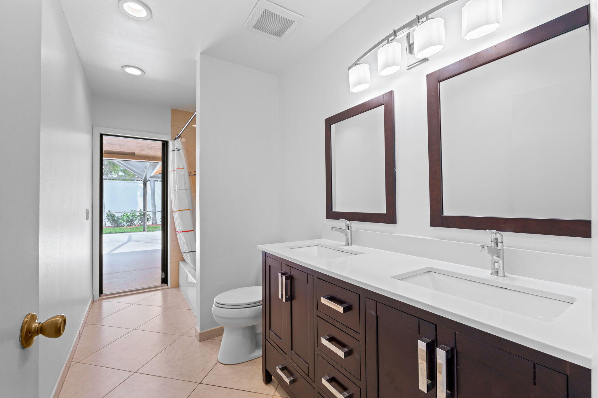 SPRINGS POINTE - Residential