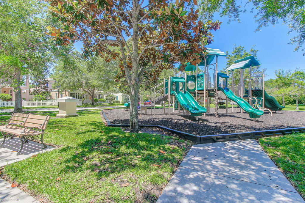 CAMBRIDGE AT ABACOA - Residential