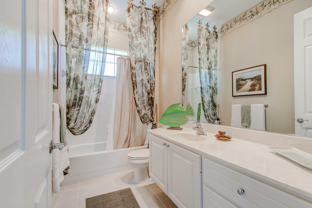 CAMBRIDGE AT ABACOA - Residential