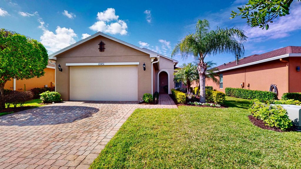 Photo of 12451 SW Weeping Willow Avenue, Port Saint Lucie, FL 34987 (MLS # B26020594)