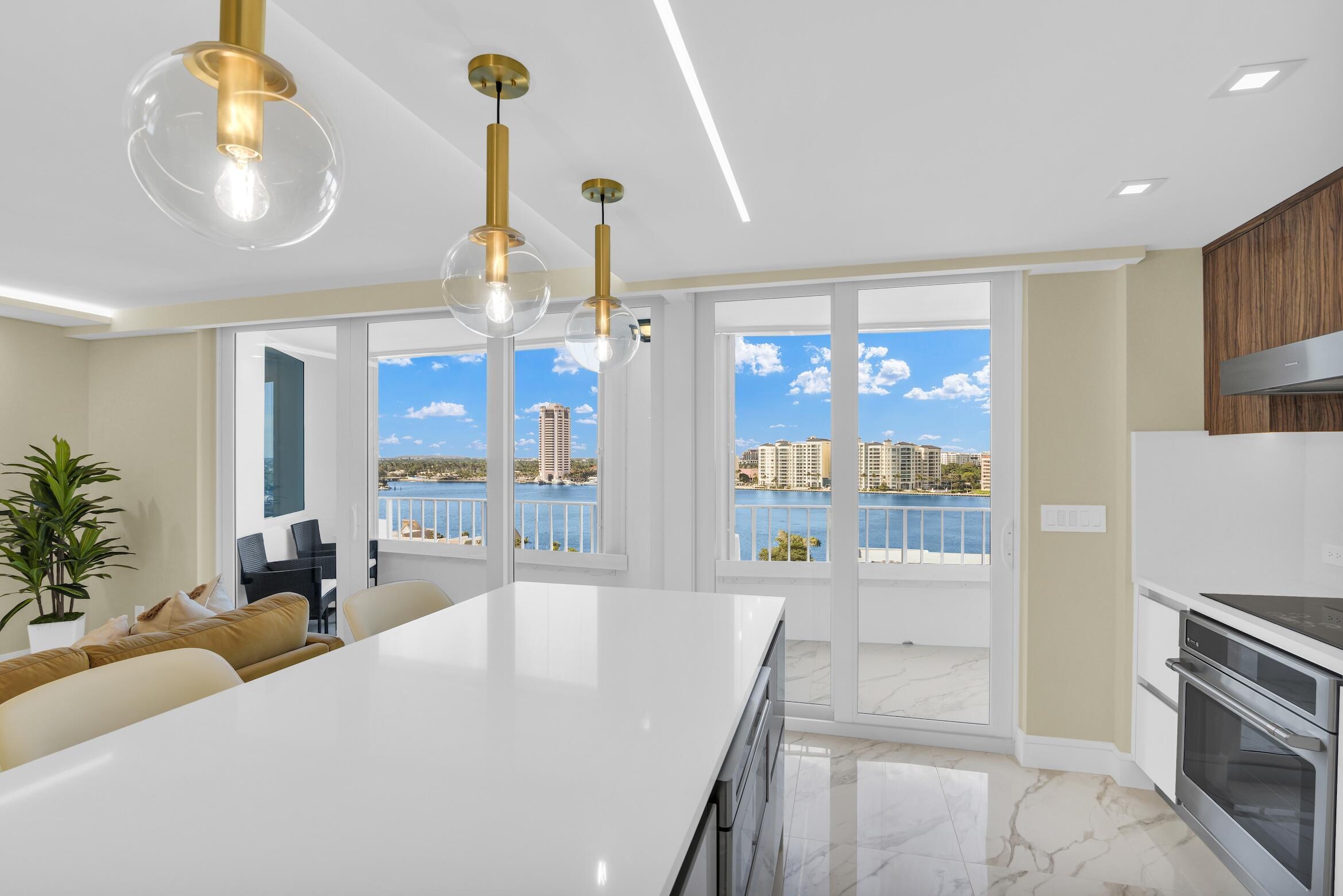 550 S Ocean Boulevard 1009
