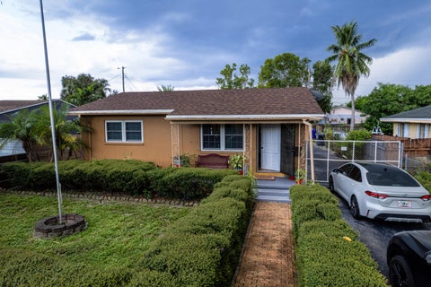 Tiny photo for 2310 SCOTT Street, Hollywood, FL 33020 (MLS # B26077411)
