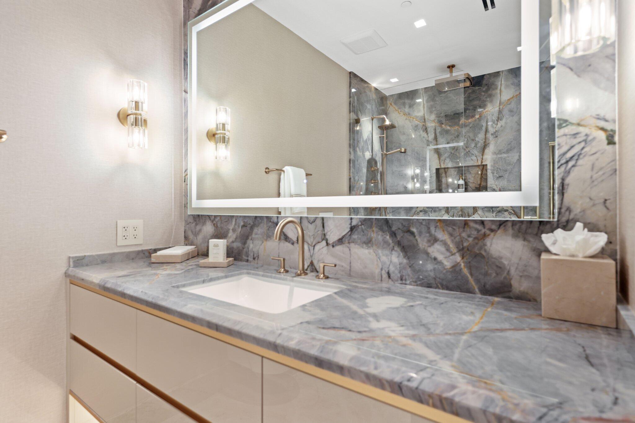 Mansions at Acqualina - Residential