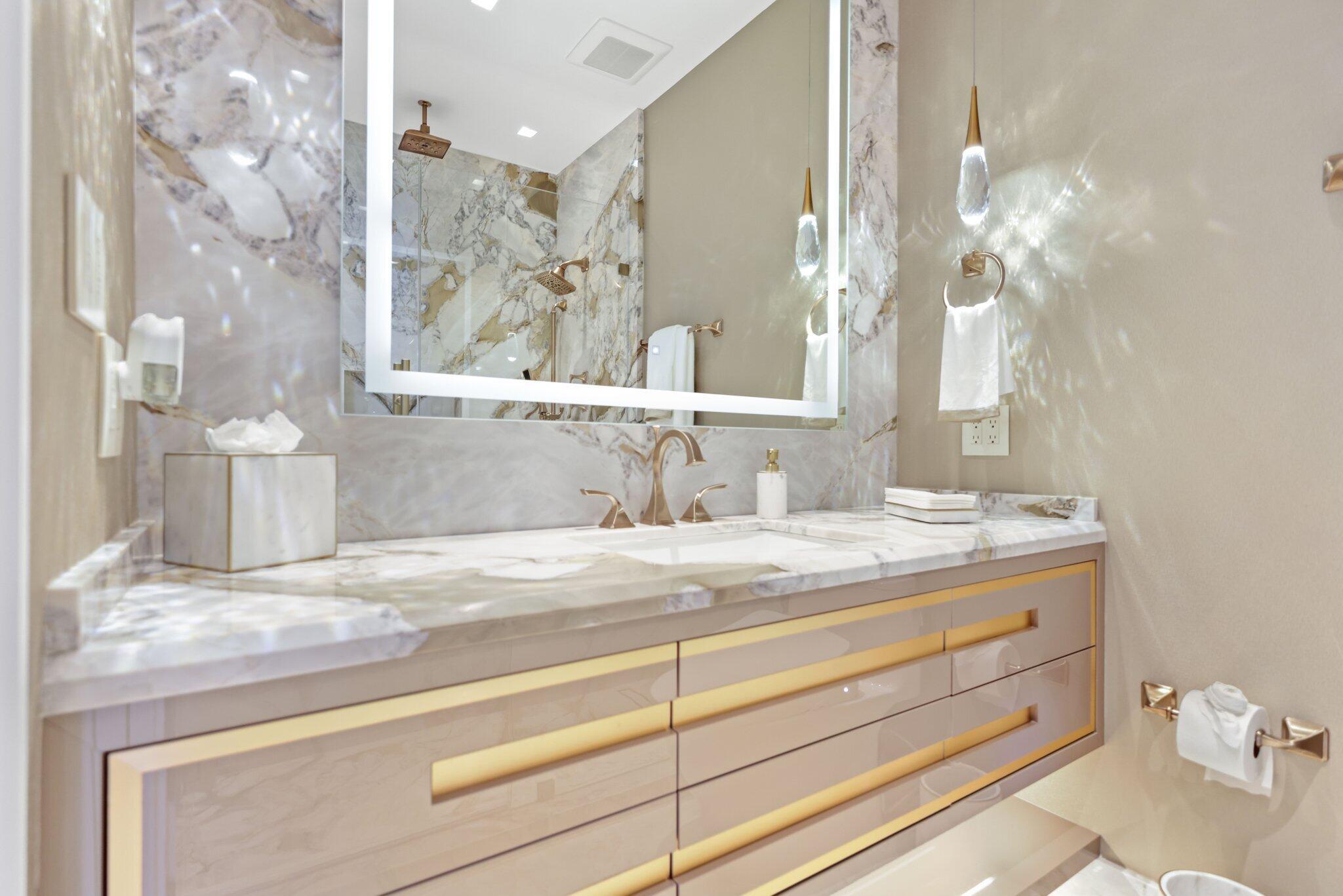 Mansions at Acqualina - Residential