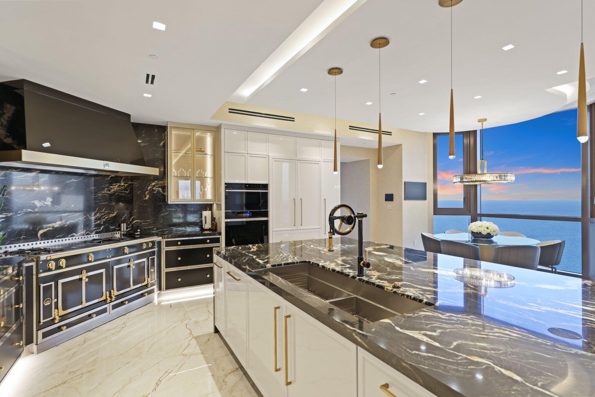 Mansions at Acqualina - Residential