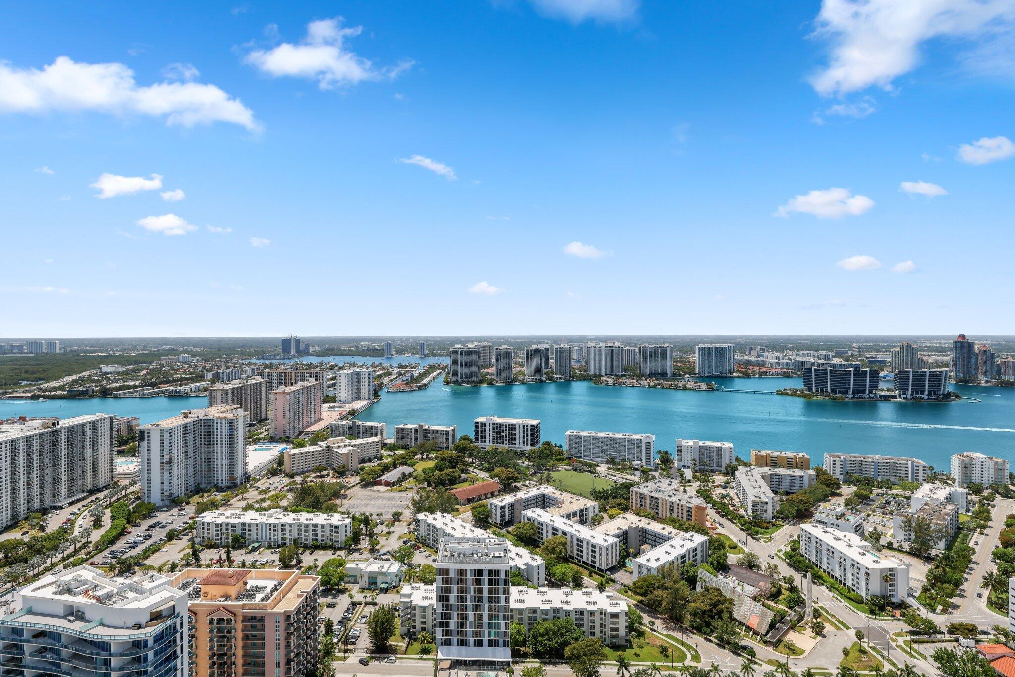 Mansions at Acqualina - Residential