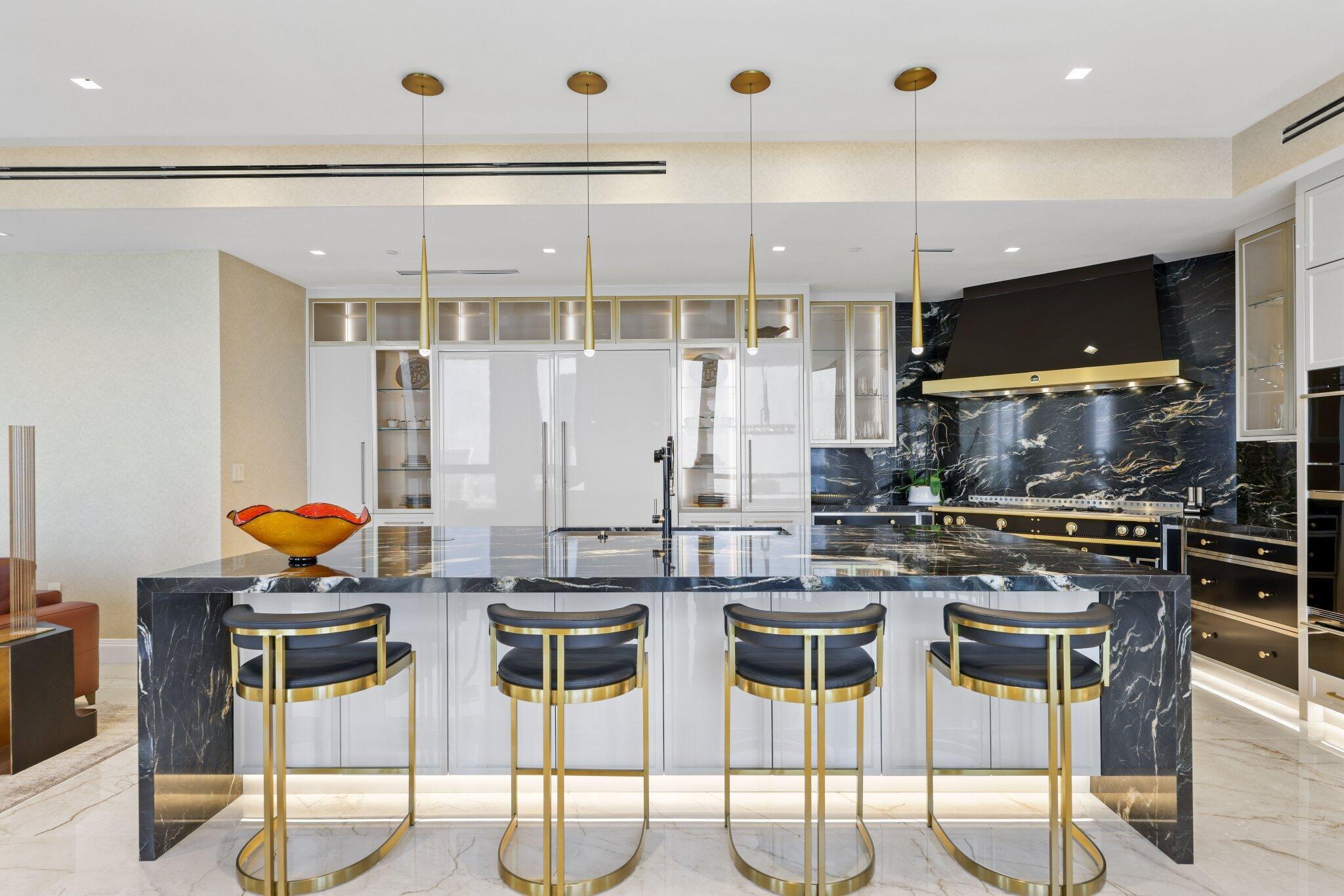 Mansions at Acqualina - Residential