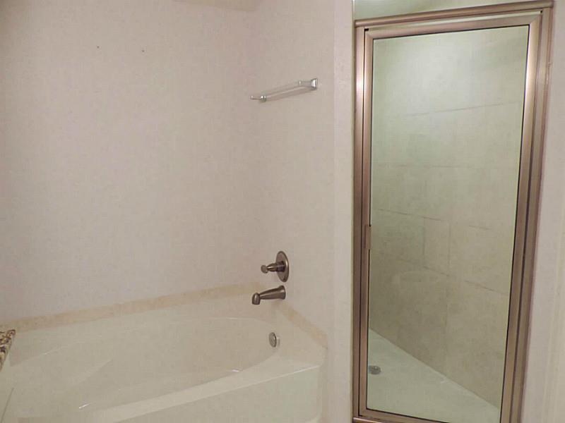 RADIUS CONDO - Residential Lease