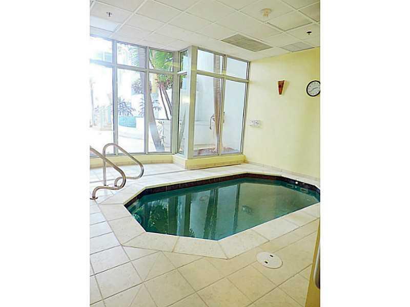 RADIUS CONDO - Residential Lease