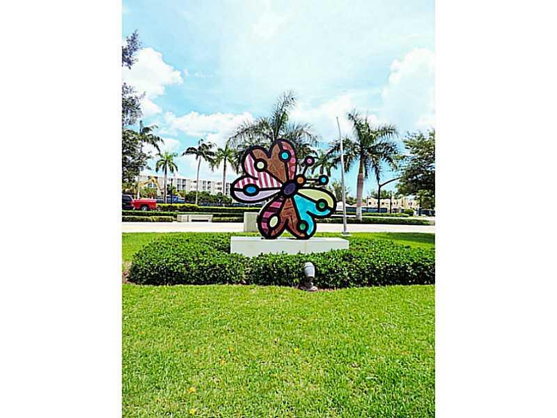 RADIUS CONDO - Residential Lease