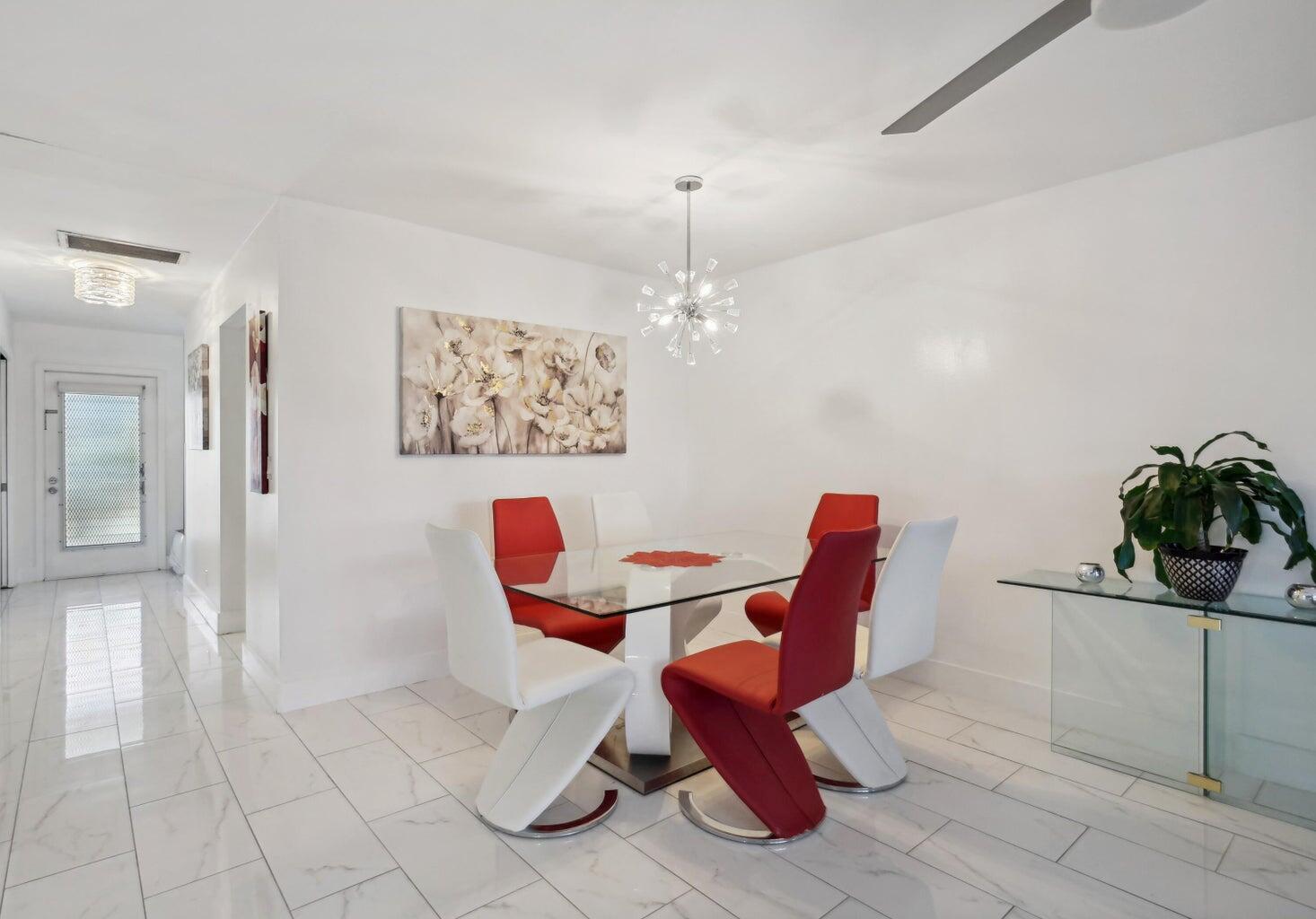 2835 SW 13th Street 204