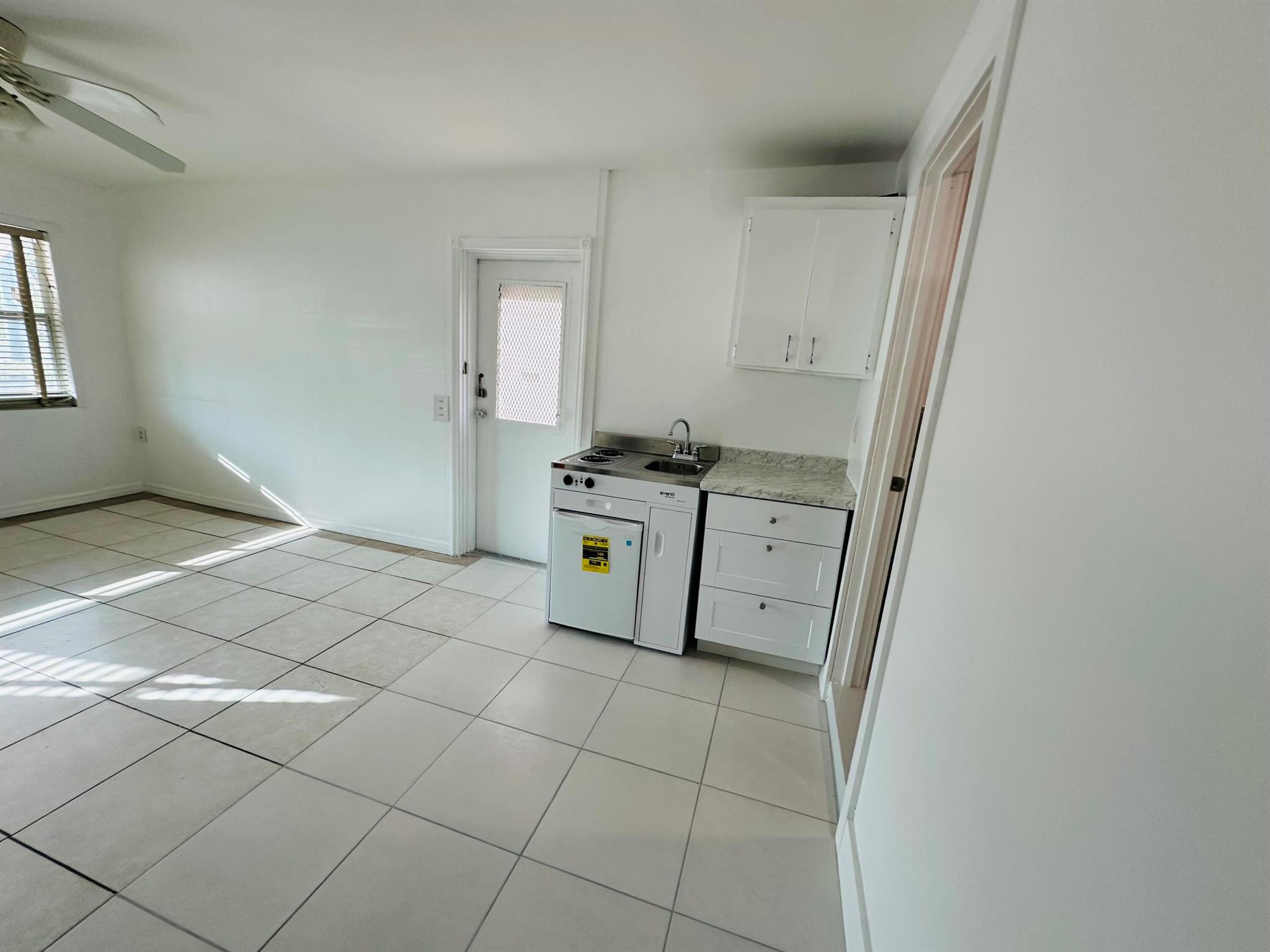 1330 N J Terrace C