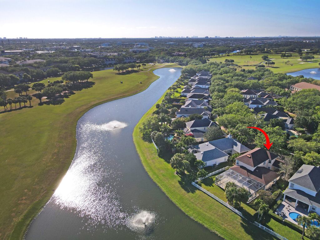 Photo of 142 Barbados Drive, Jupiter, FL 33458 (MLS # R11074113)