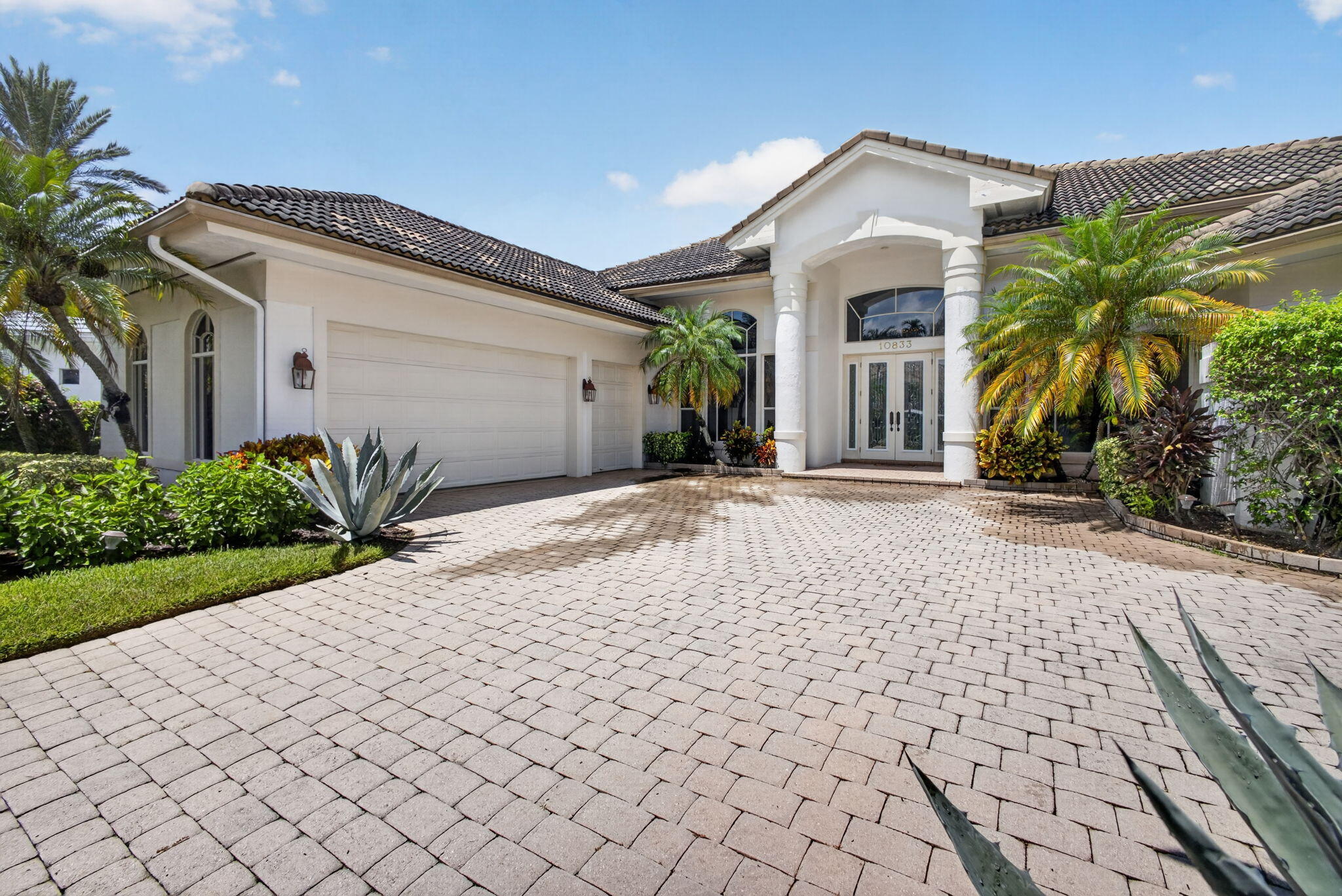 10833 Egret Pointe Lane
