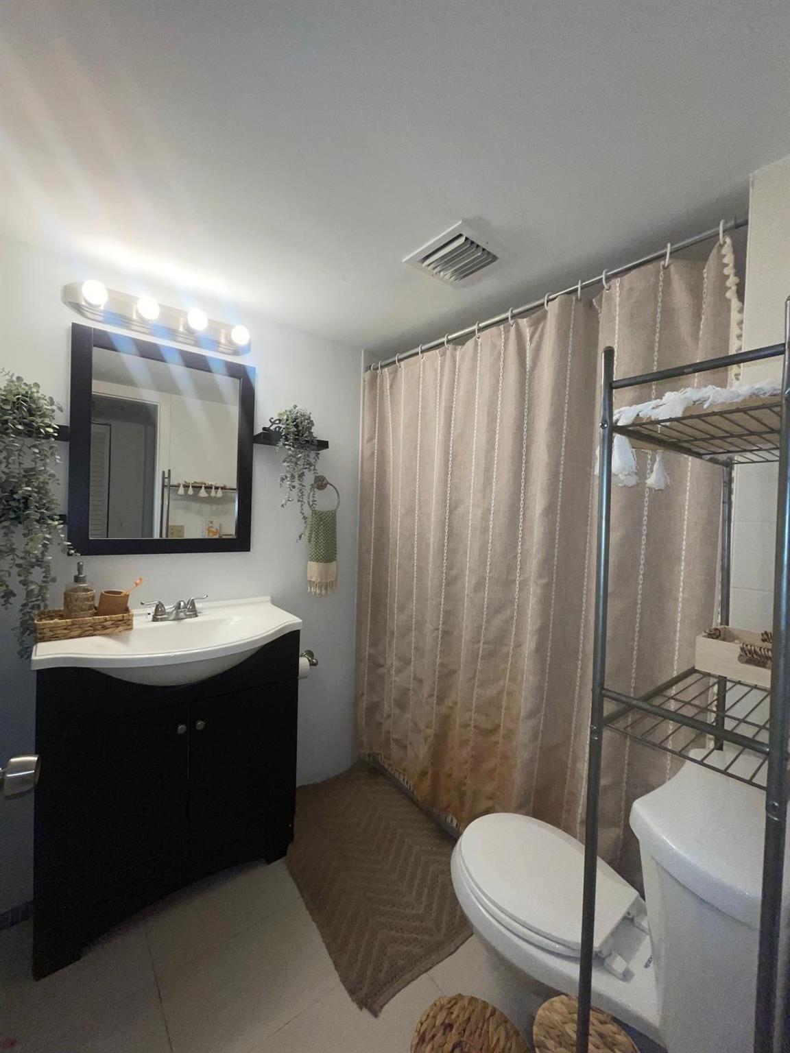 Normandy Shore Yacht & Co - Residential