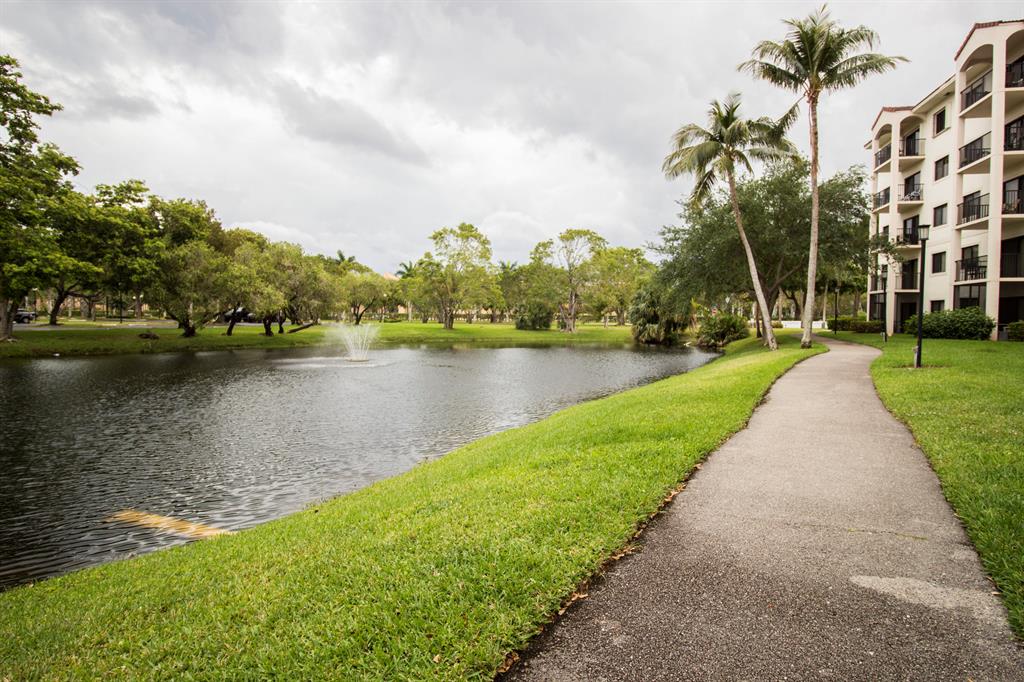 St Tropez - Residential