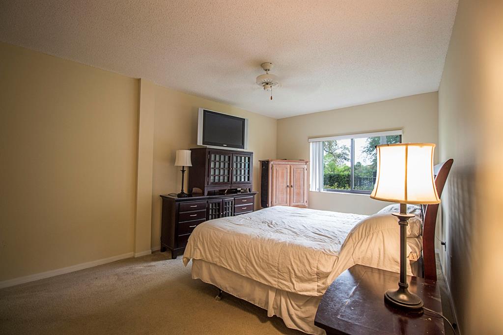 St Tropez - Residential