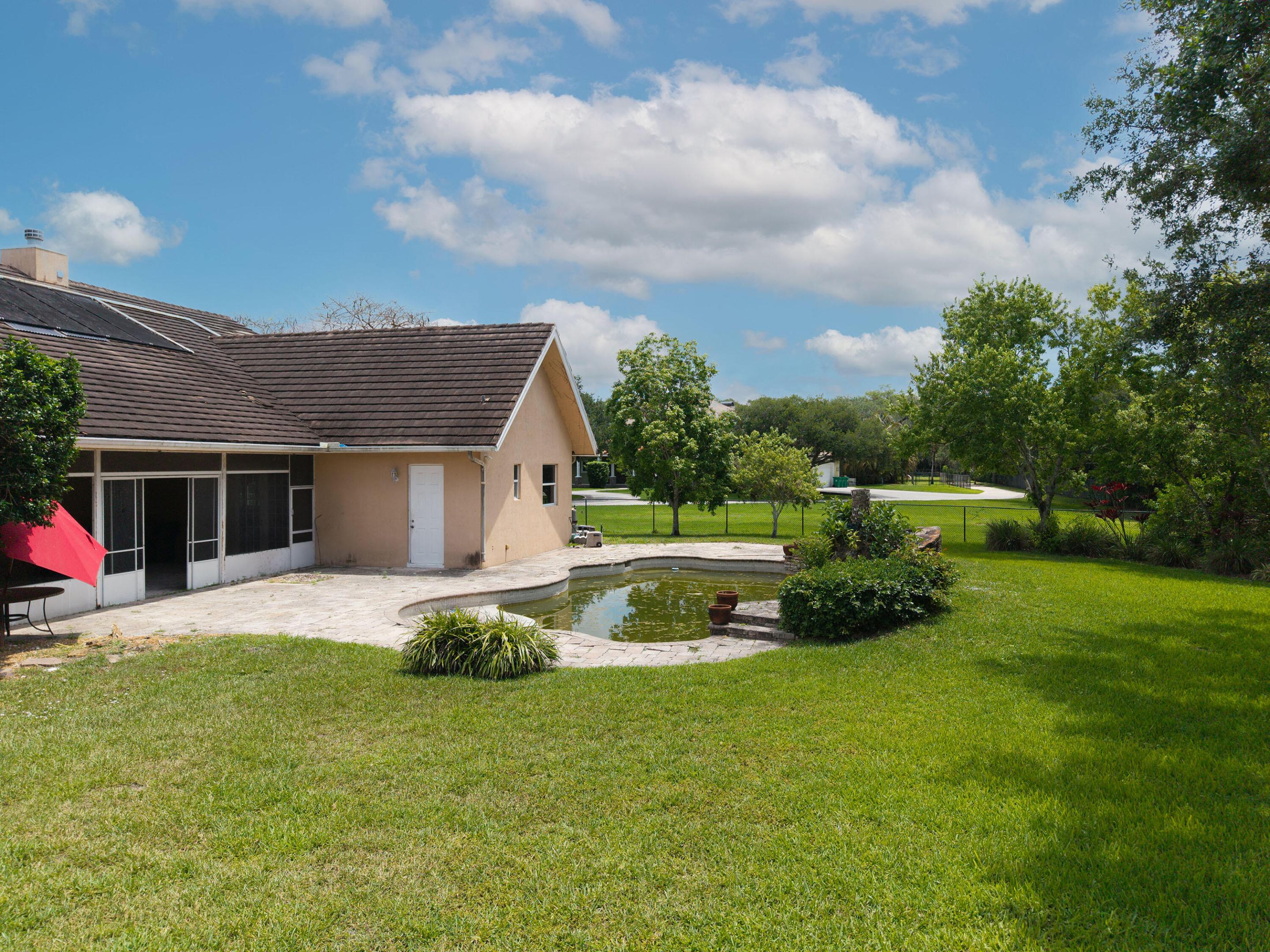 HICKS ESTATES - Residential