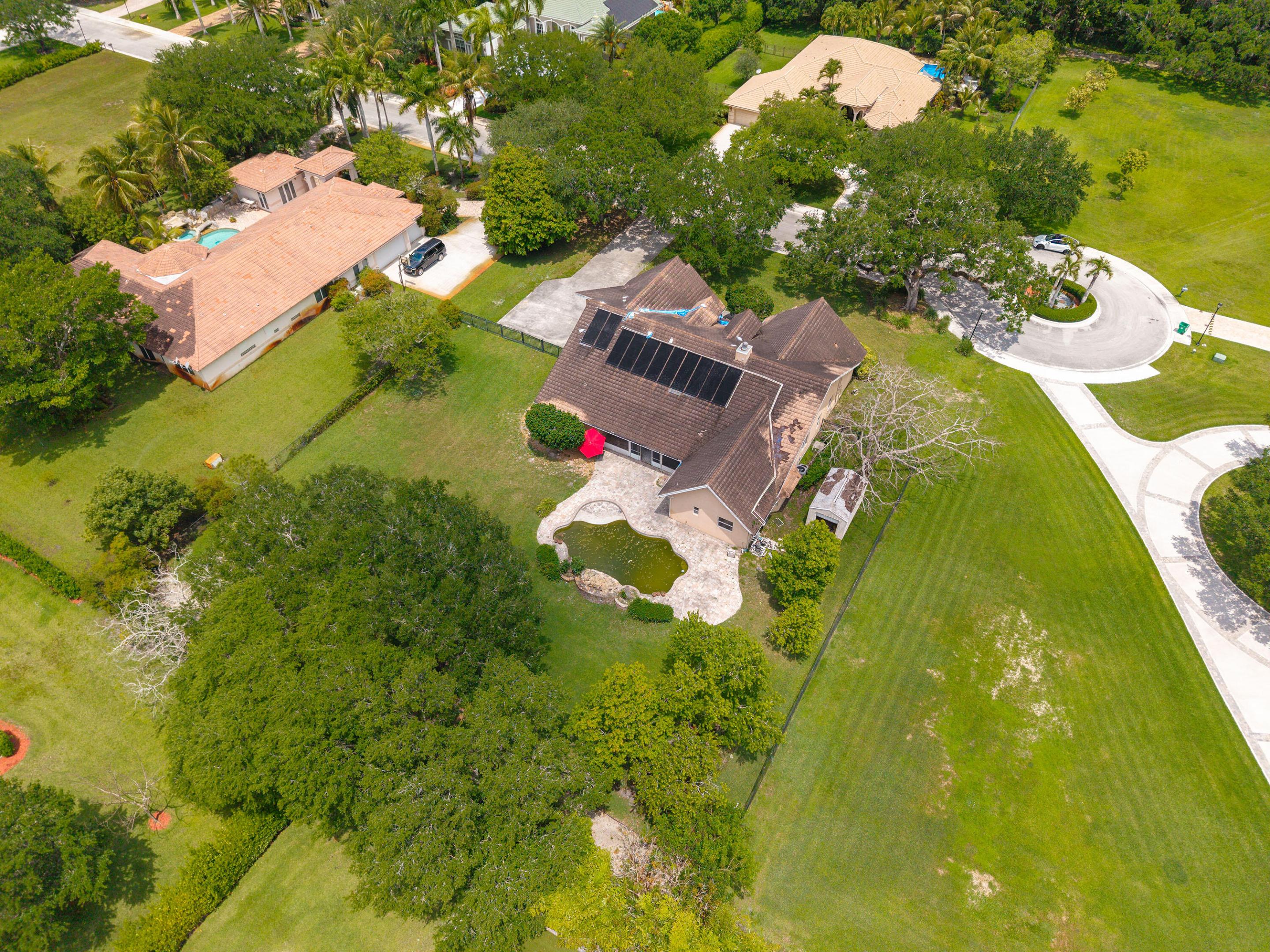 HICKS ESTATES - Residential