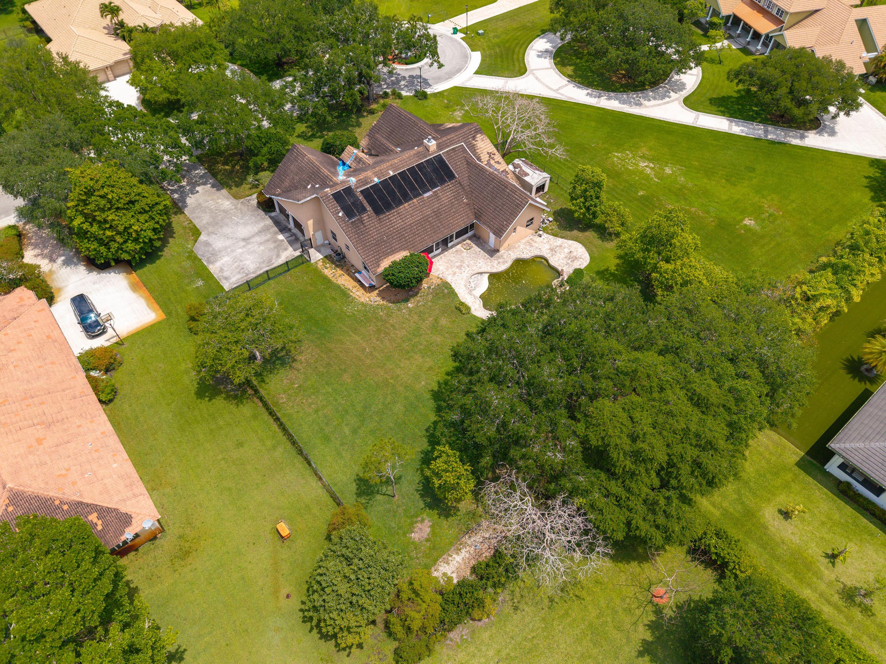 HICKS ESTATES - Residential